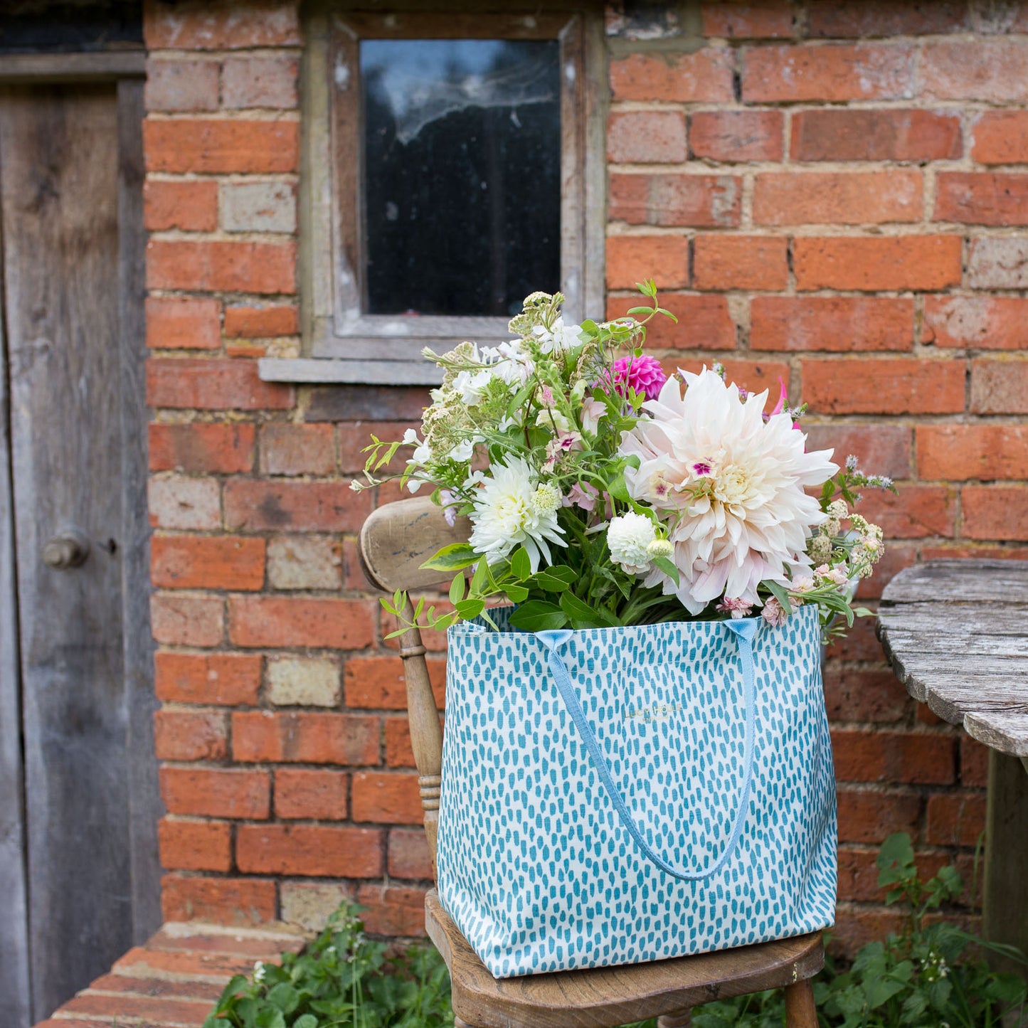 Aqua Cobblestone Medium Tote Bag with Aqua Handles