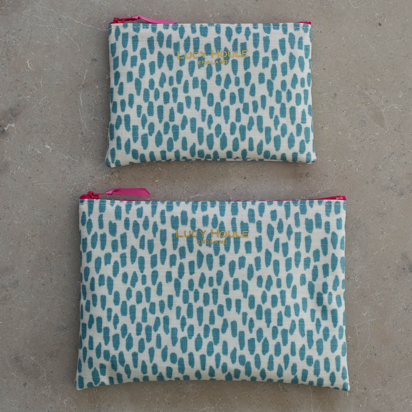 Aqua Cobblestone Make-Up Bag with Hot Pink Zip 'Limited Edition'