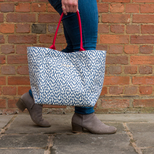 Navy Cobblestone Medium Tote Bag with Red Handles