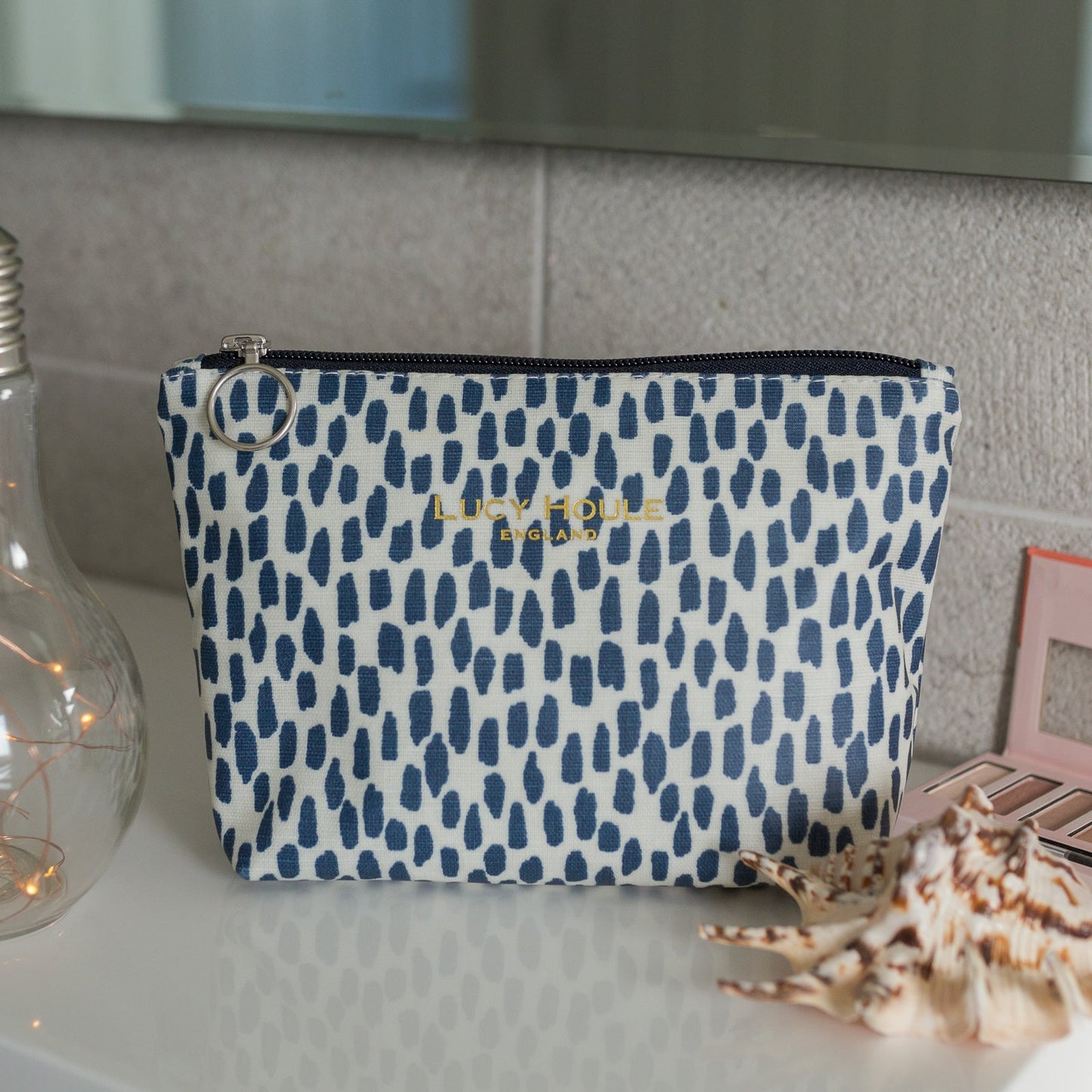 Navy Cobblestone Lined Make-Up Bag