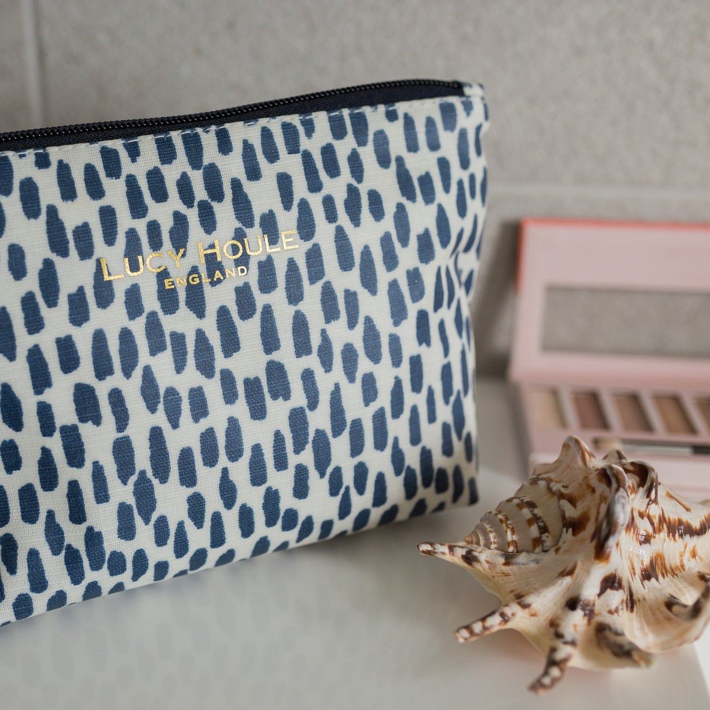 Navy Cobblestone Lined Make-Up Bag