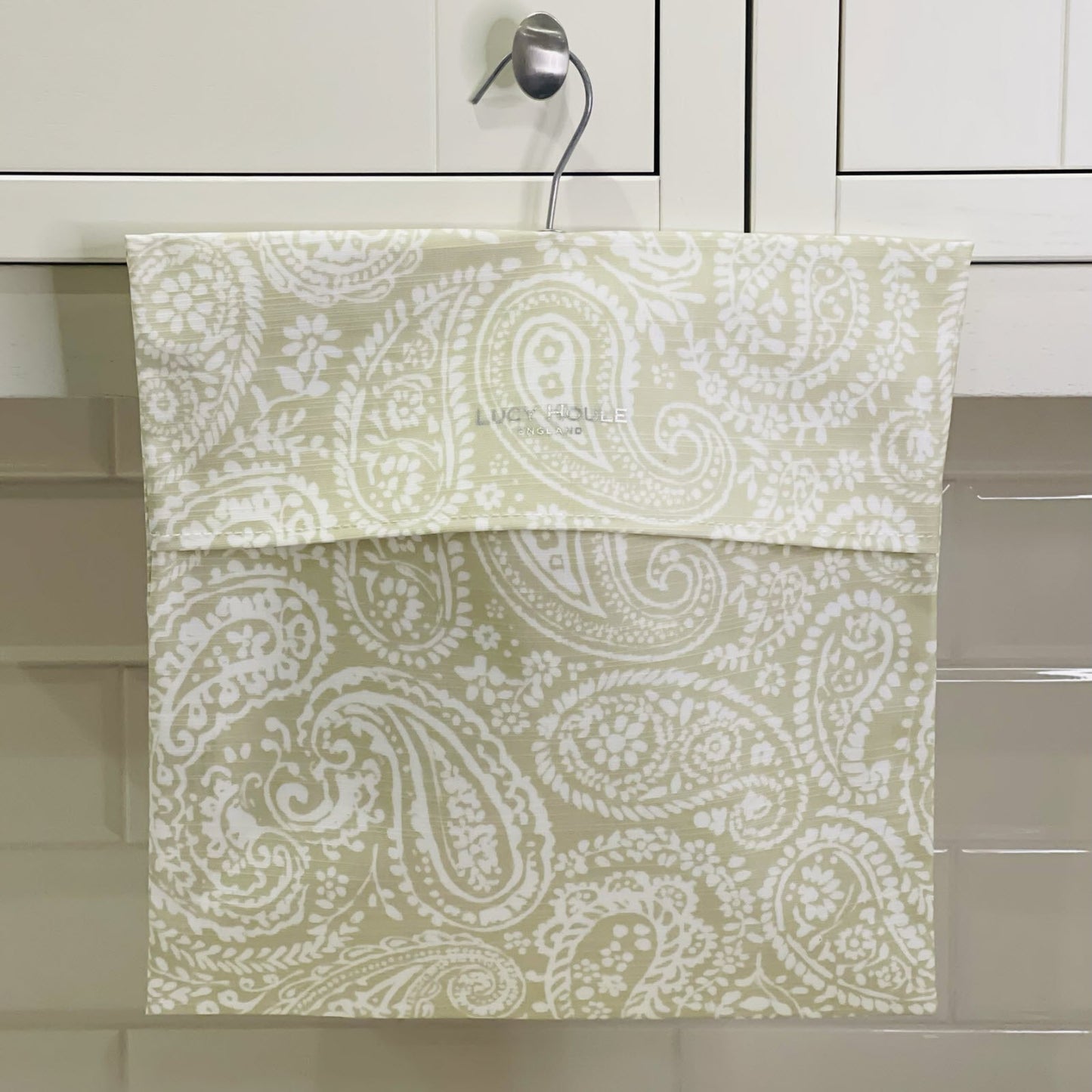 Olive Paisley Matt Peg Bag