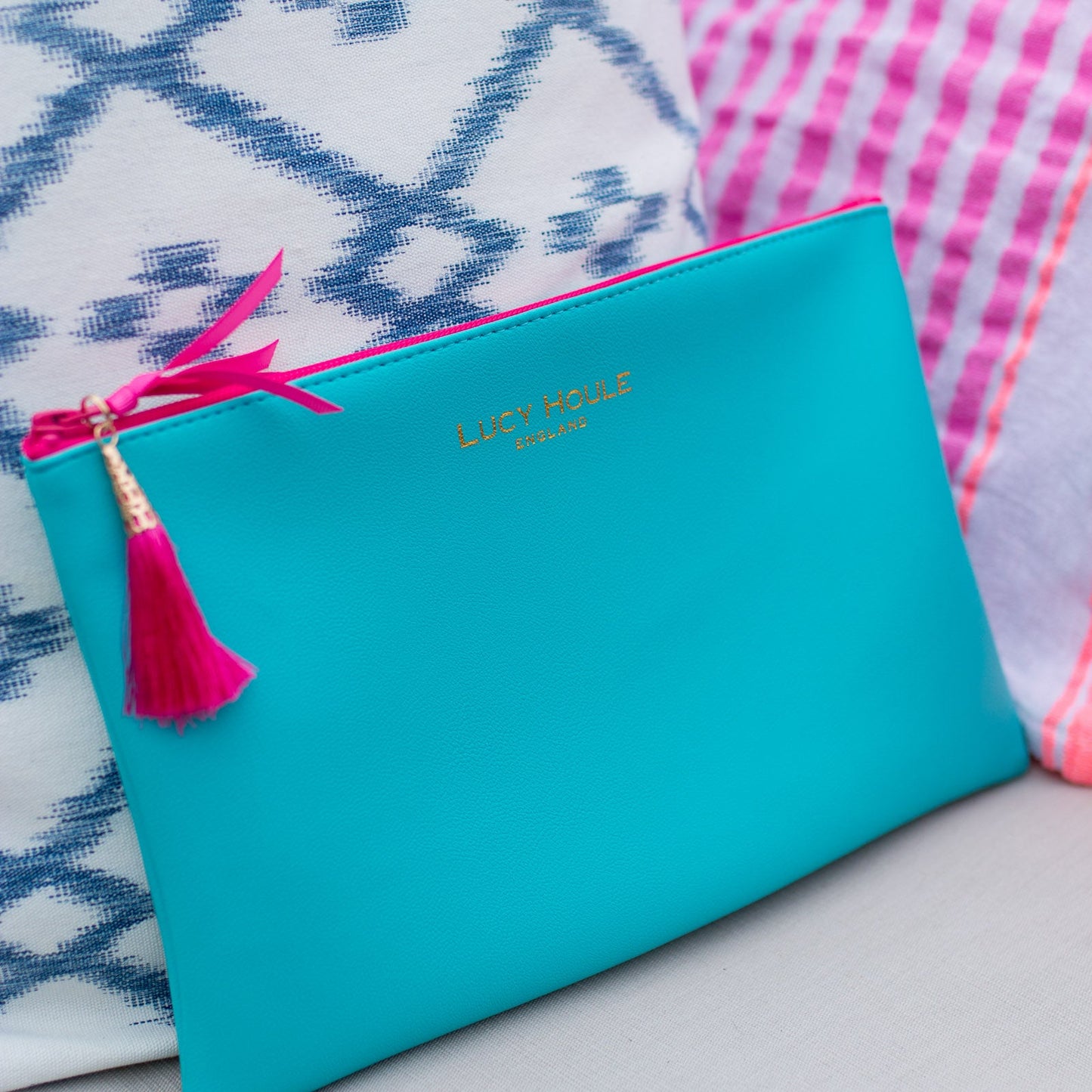 Faux Leather Turquoise Clutch with Pink zip