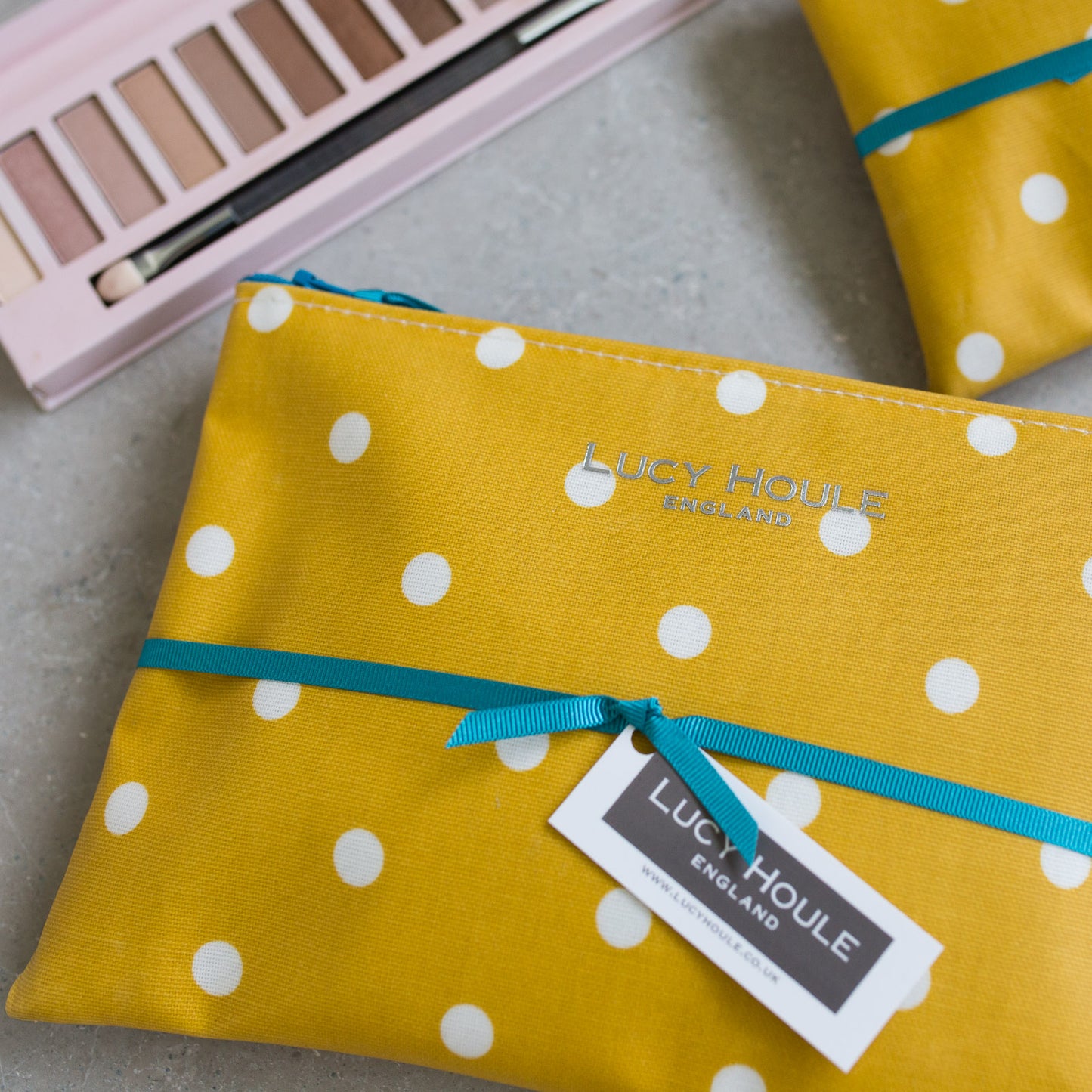 Honey & White Spot Make-Up Bag with Aqua Zip