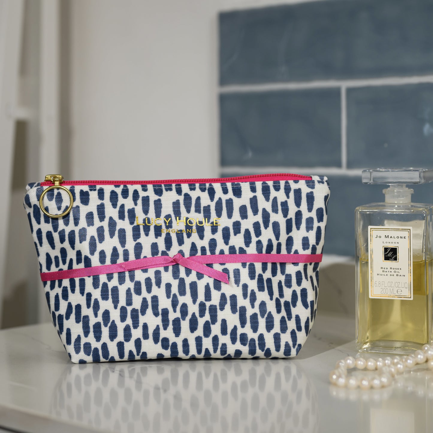 Navy Cobblestone Lined Make-Up Bag with Pink Zip