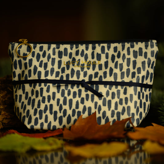 Navy Cobblestone Lined Make-Up Bag